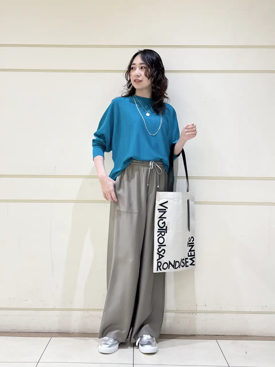 ONWARD CROSSET SELECT Kanako コーディネート画像