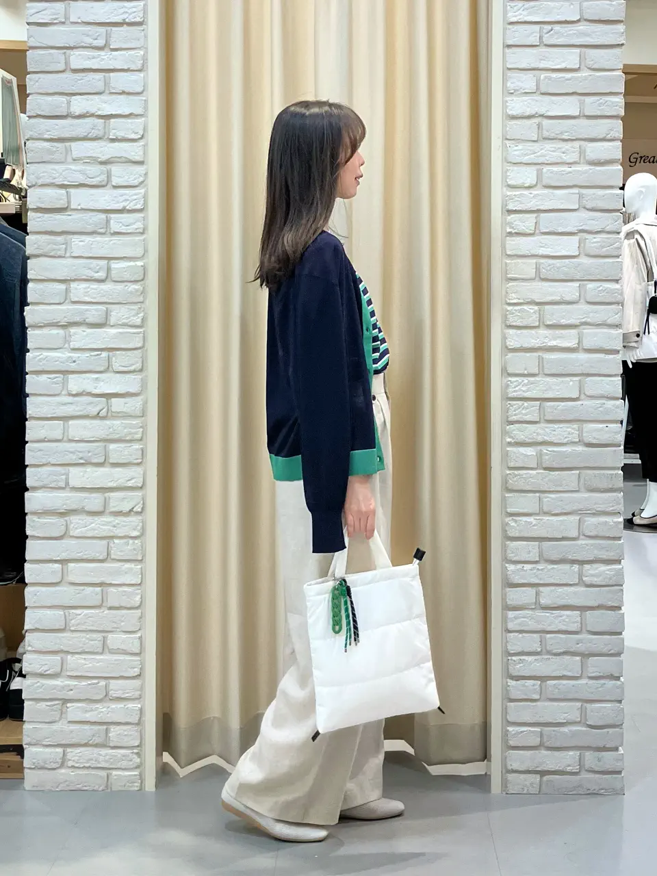 ONWARD CROSSET SELECT 檀 コーディネート画像