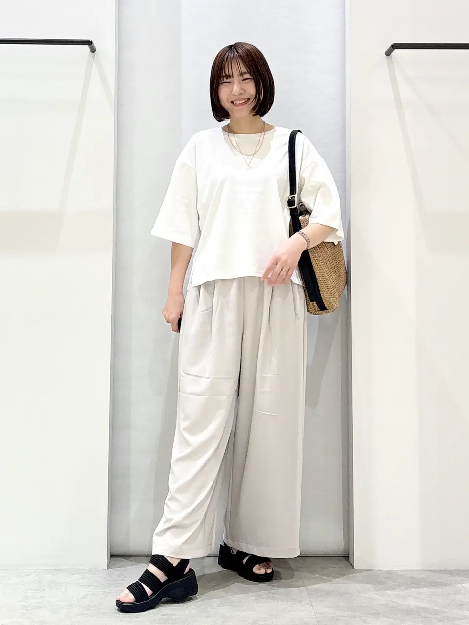 ONWARD CROSSET SELECT 横田 コーディネート画像