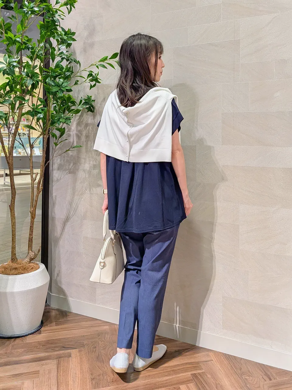 ONWARD CROSSET SELECT 浅岡 コーディネート画像