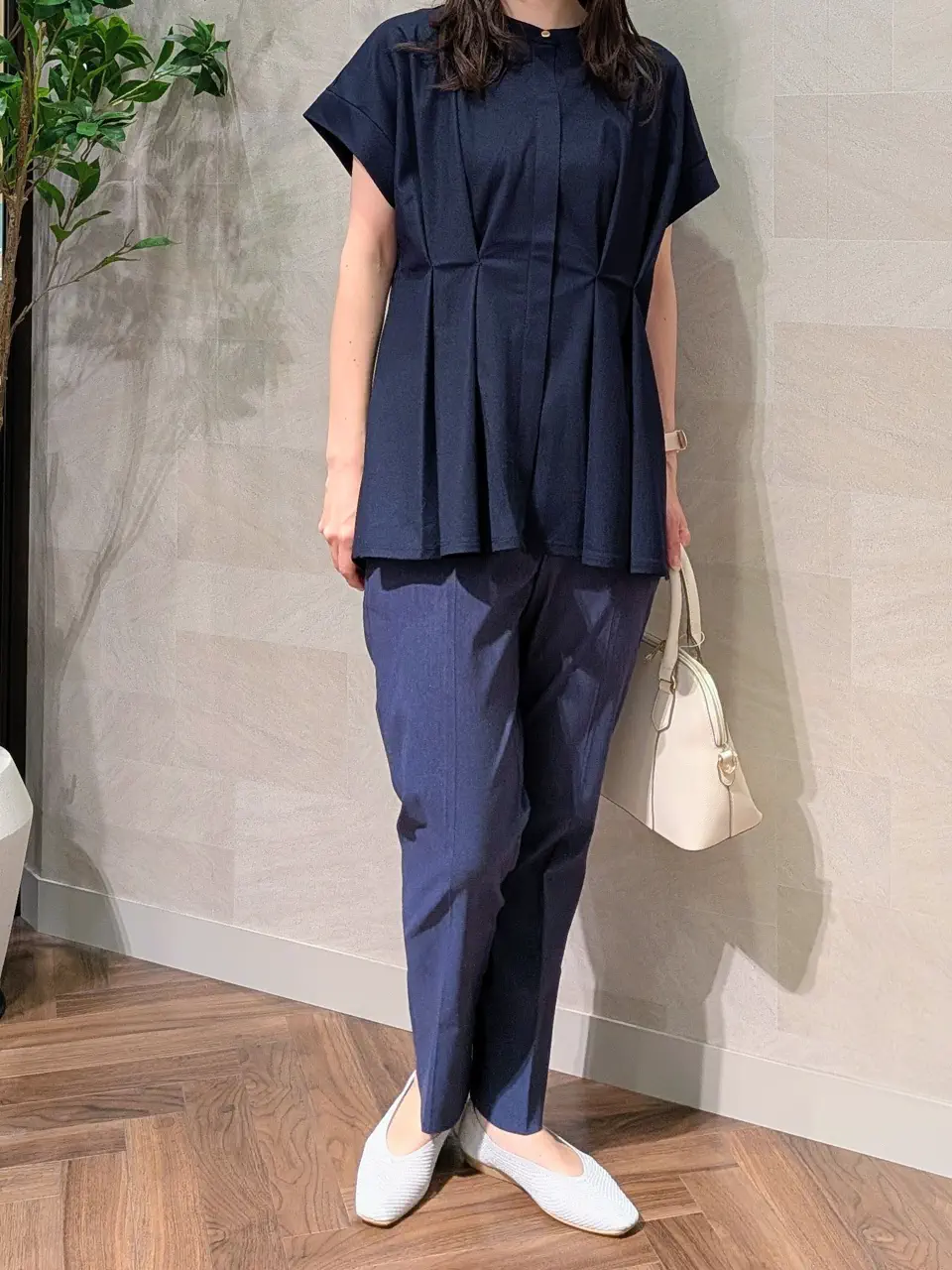 ONWARD CROSSET SELECT 浅岡 コーディネート画像