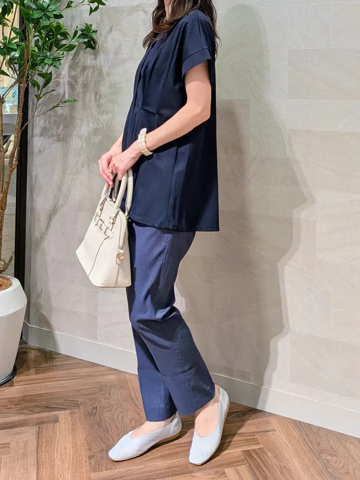 ONWARD CROSSET SELECT 浅岡 コーディネート画像