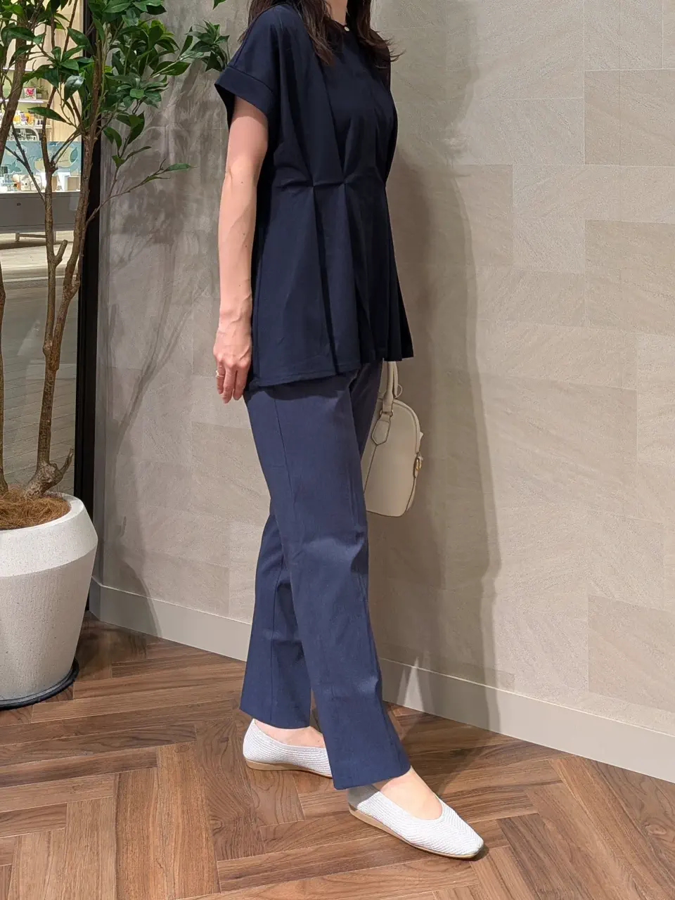 ONWARD CROSSET SELECT 浅岡 コーディネート画像