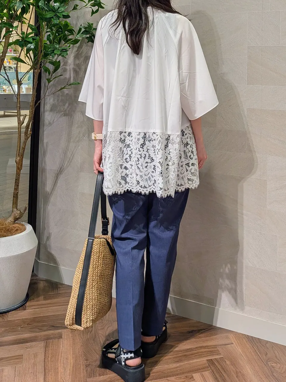 ONWARD CROSSET SELECT 浅岡 コーディネート画像