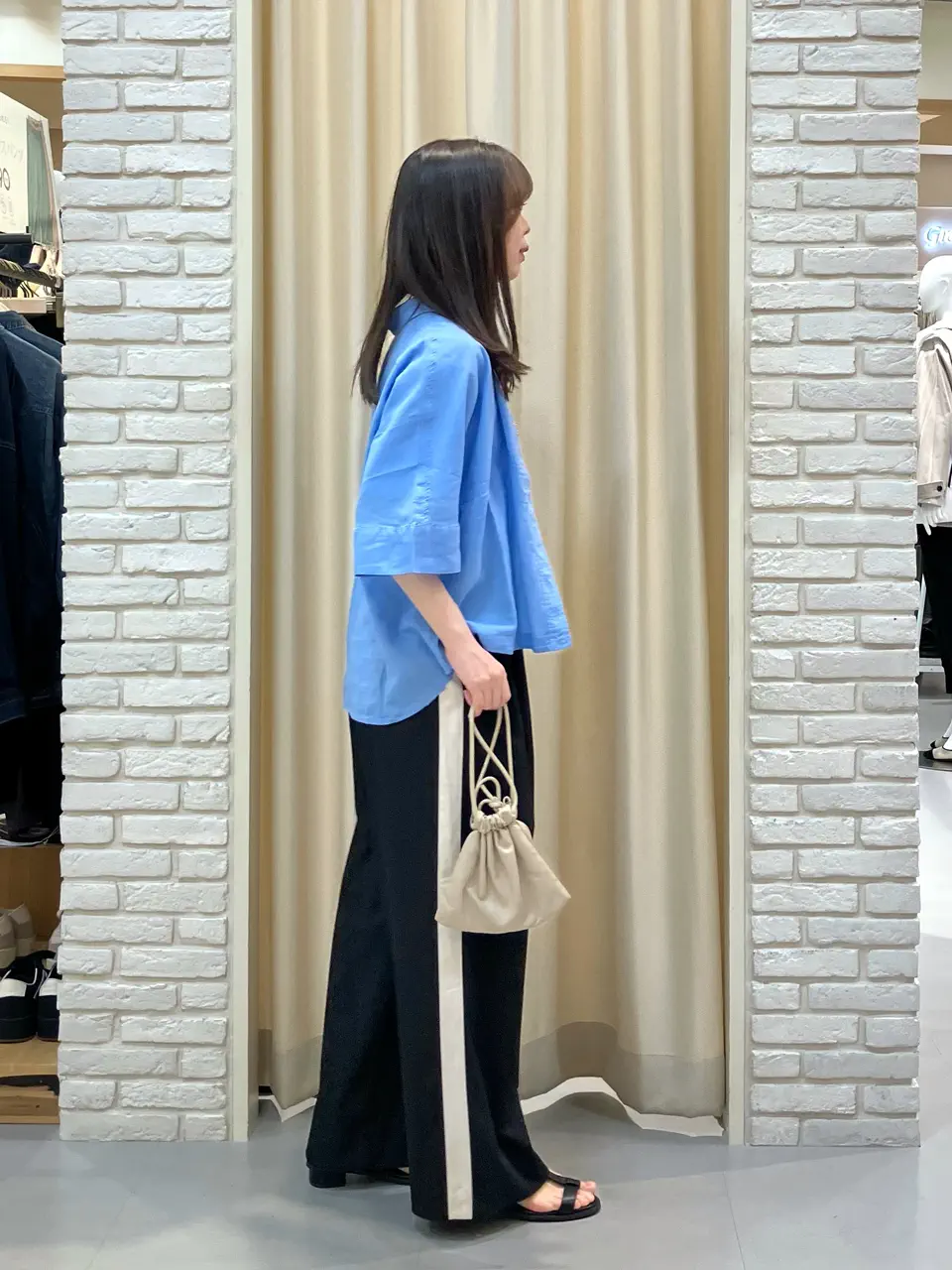 ONWARD CROSSET SELECT 檀 コーディネート画像