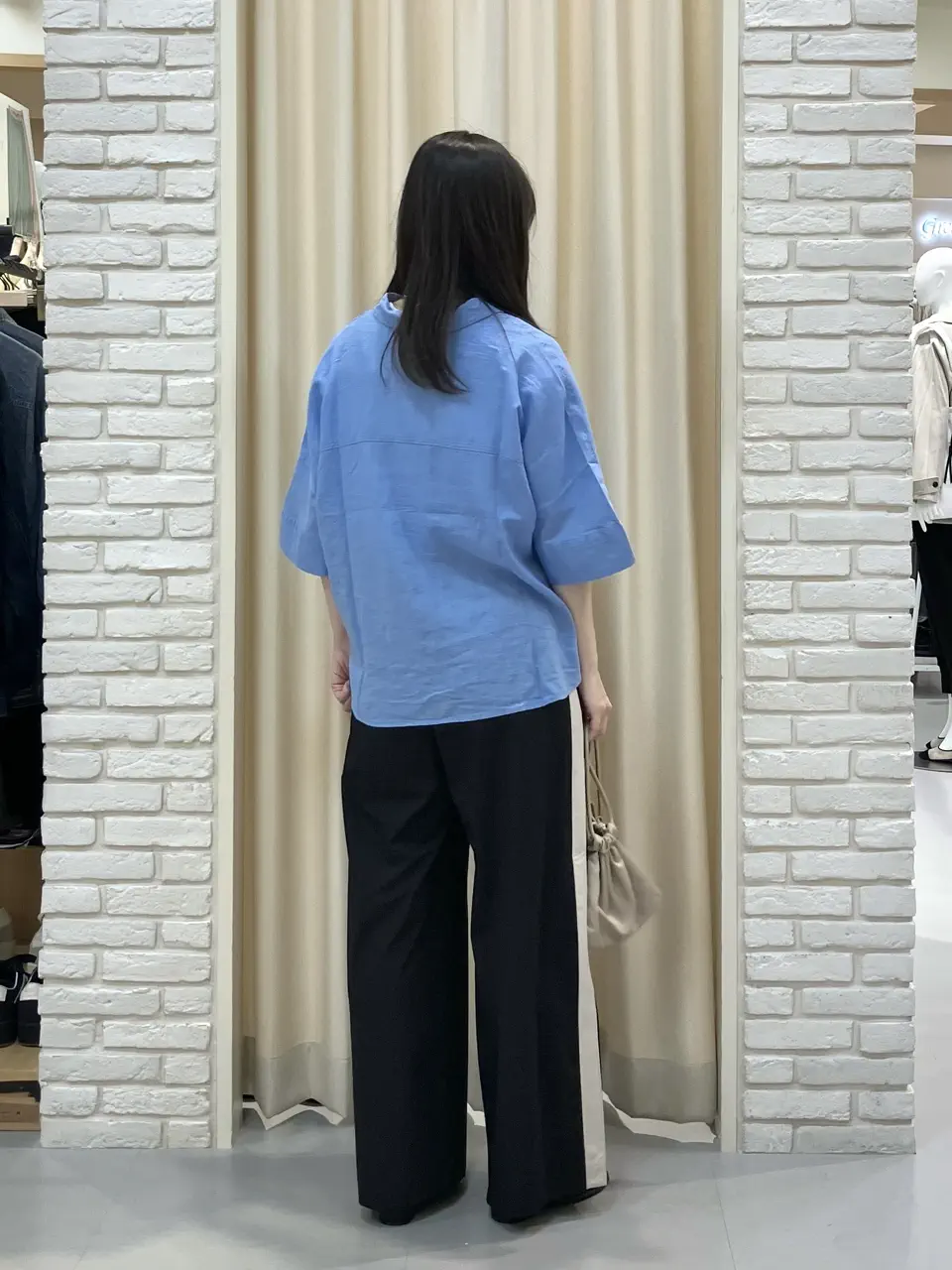 ONWARD CROSSET SELECT 檀 コーディネート画像