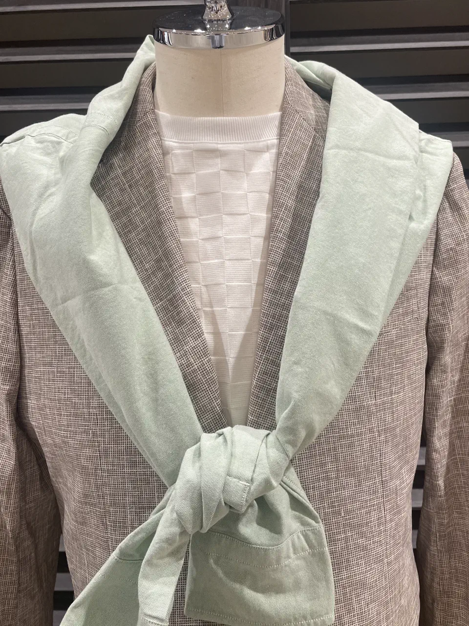 ONWARD CROSSET SELECT 鎌田悠希 コーディネート画像