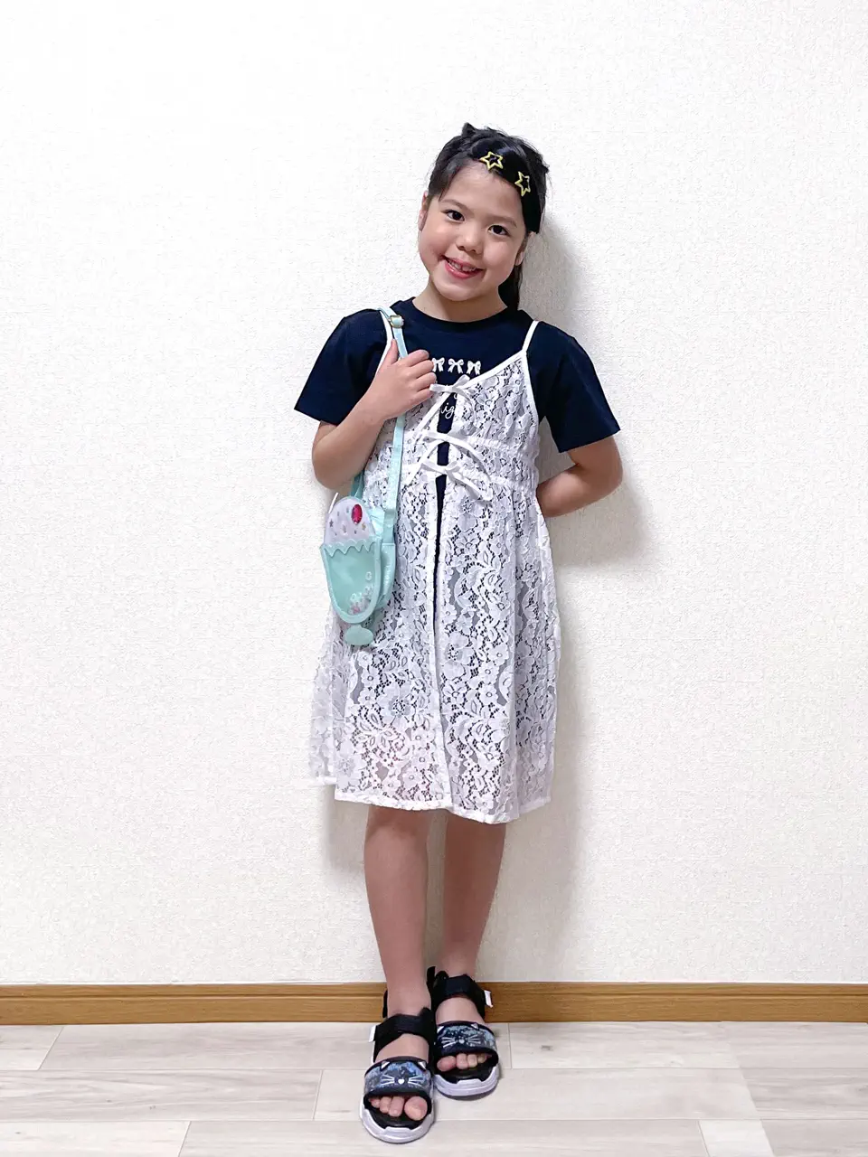  MIKA コーディネート画像