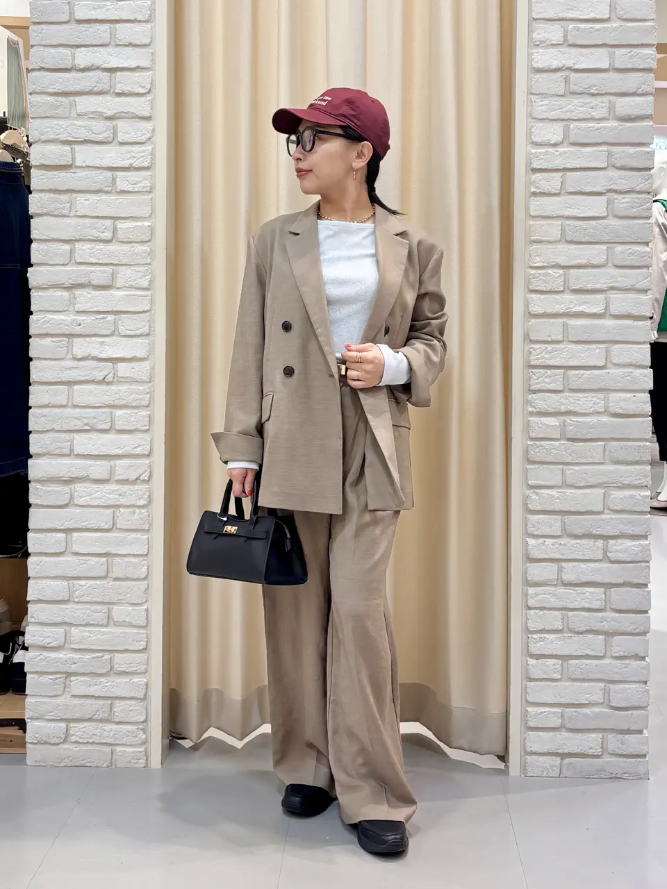 ONWARD CROSSET SELECT 服部 コーディネート画像