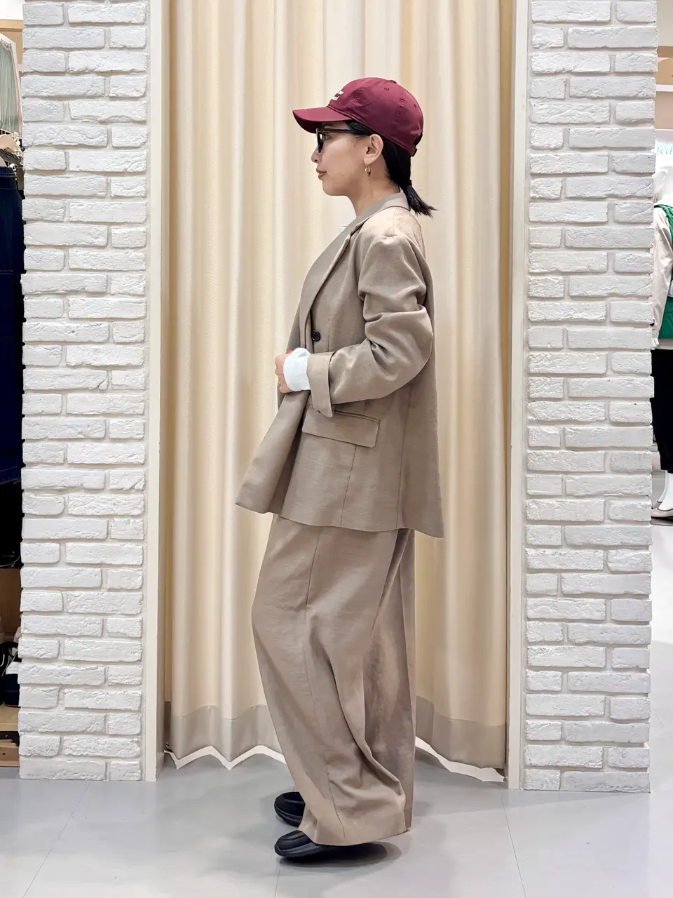 ONWARD CROSSET SELECT 服部 コーディネート画像