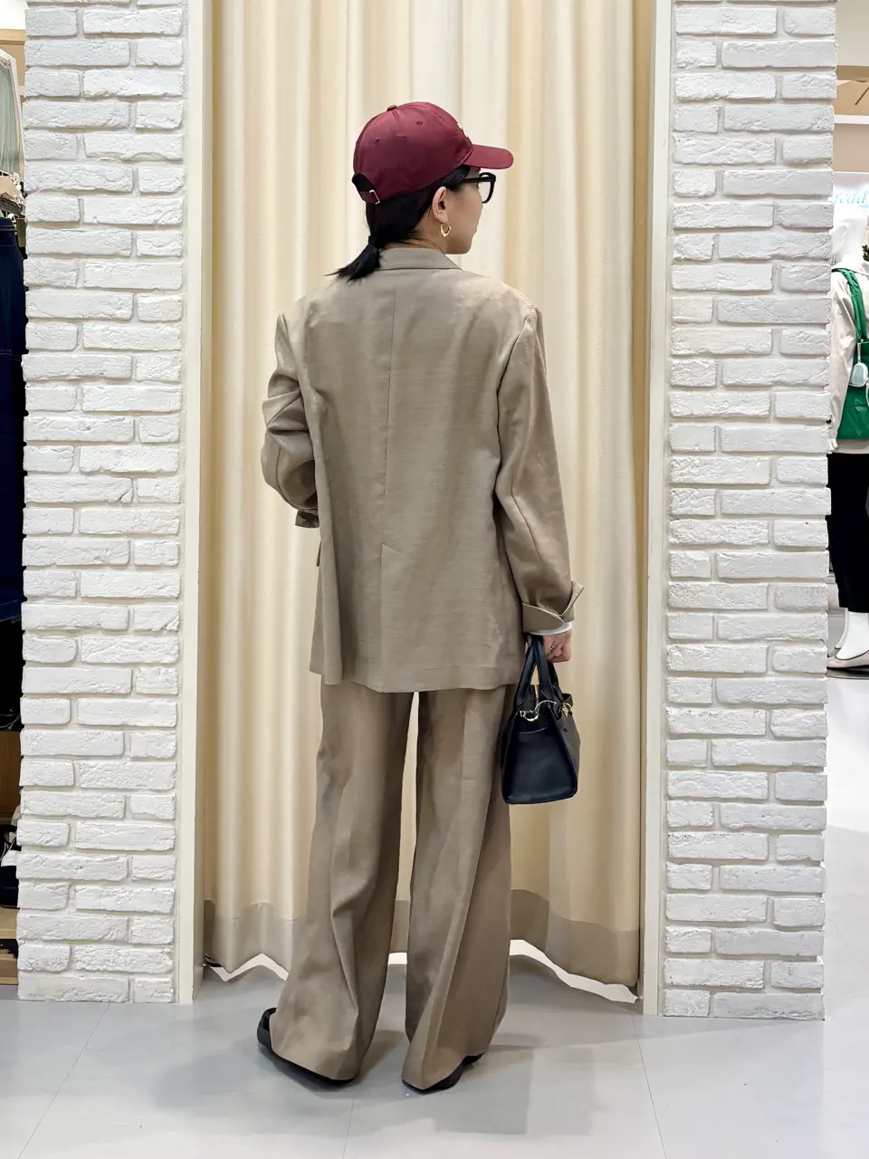 ONWARD CROSSET SELECT 服部 コーディネート画像