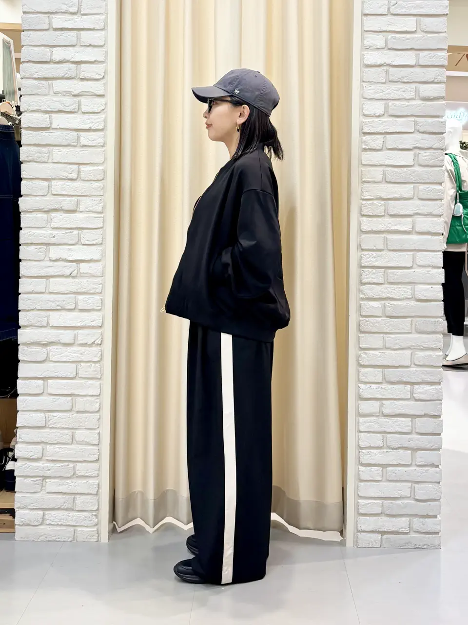 ONWARD CROSSET SELECT 服部 コーディネート画像