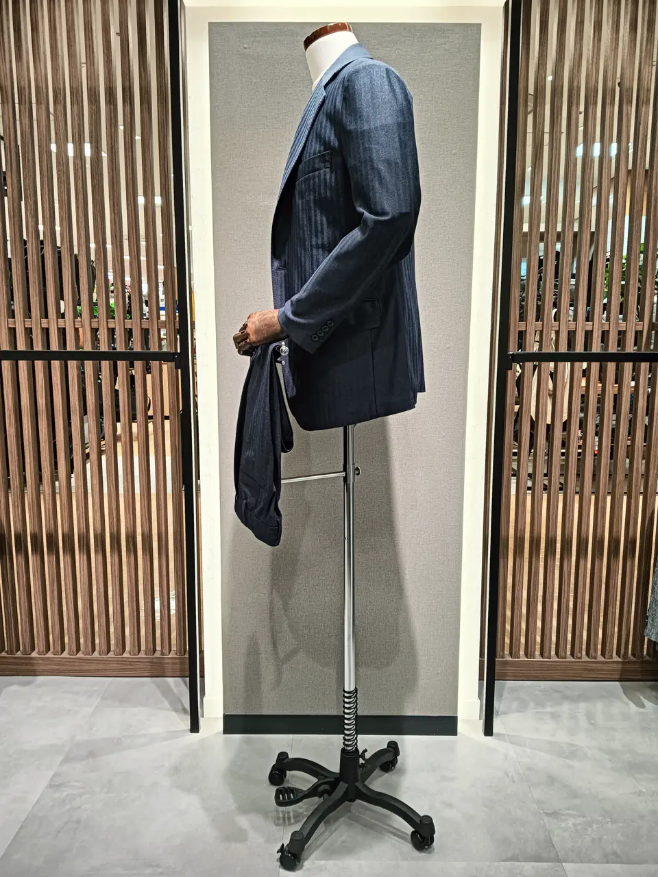 ONWARD CROSSET SELECT 袋地 コーディネート画像