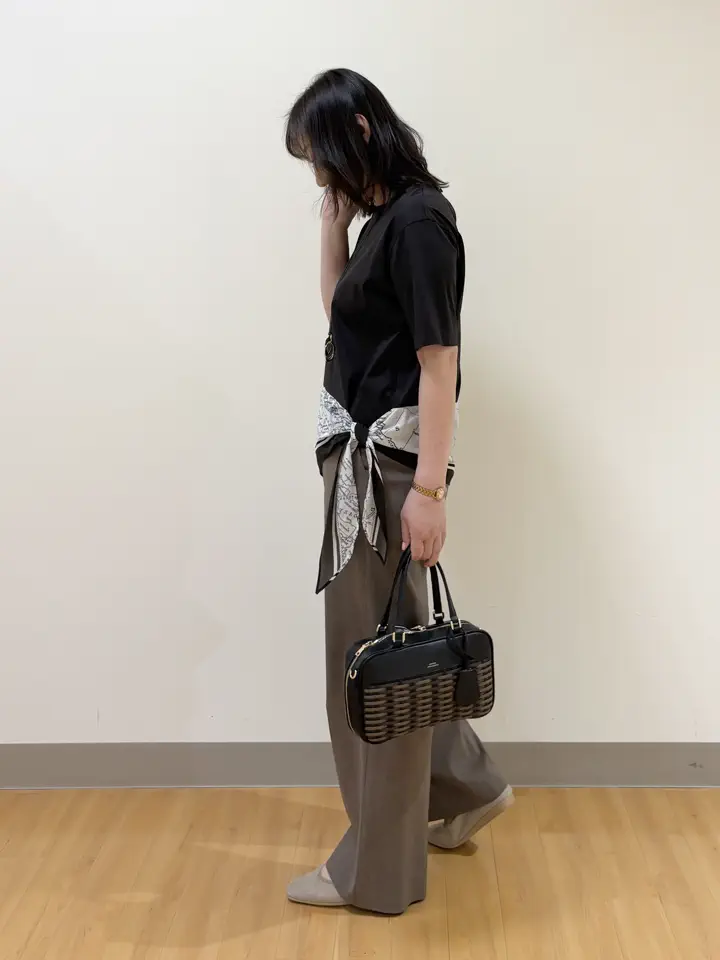 ONWARD CROSSET SELECT TAKI コーディネート画像