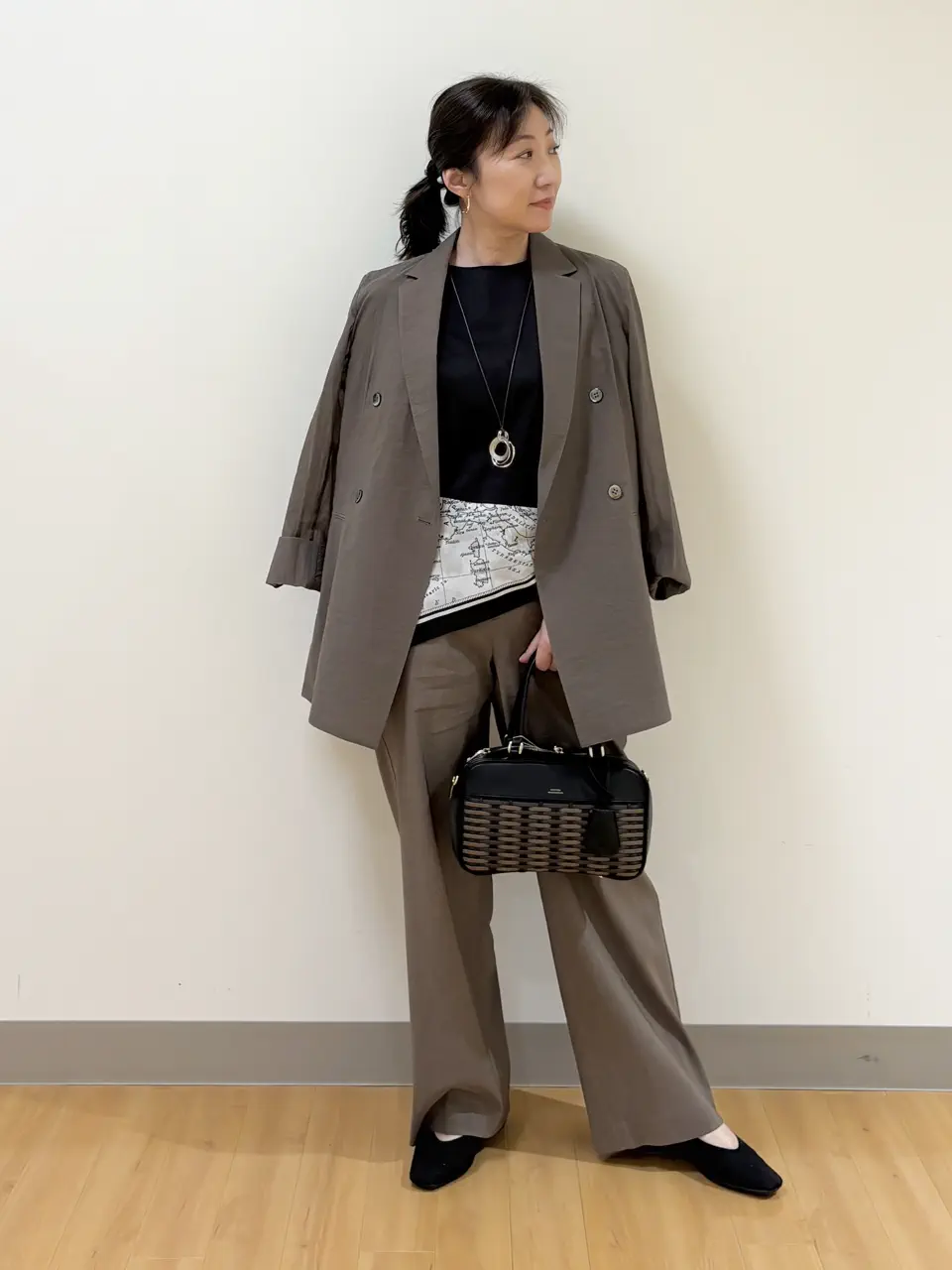 ONWARD CROSSET SELECT TAKI コーディネート画像