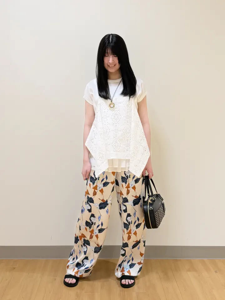 ONWARD CROSSET SELECT Aina コーディネート画像