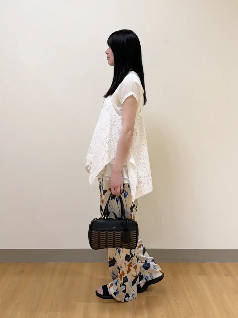 ONWARD CROSSET SELECT Aina コーディネート画像