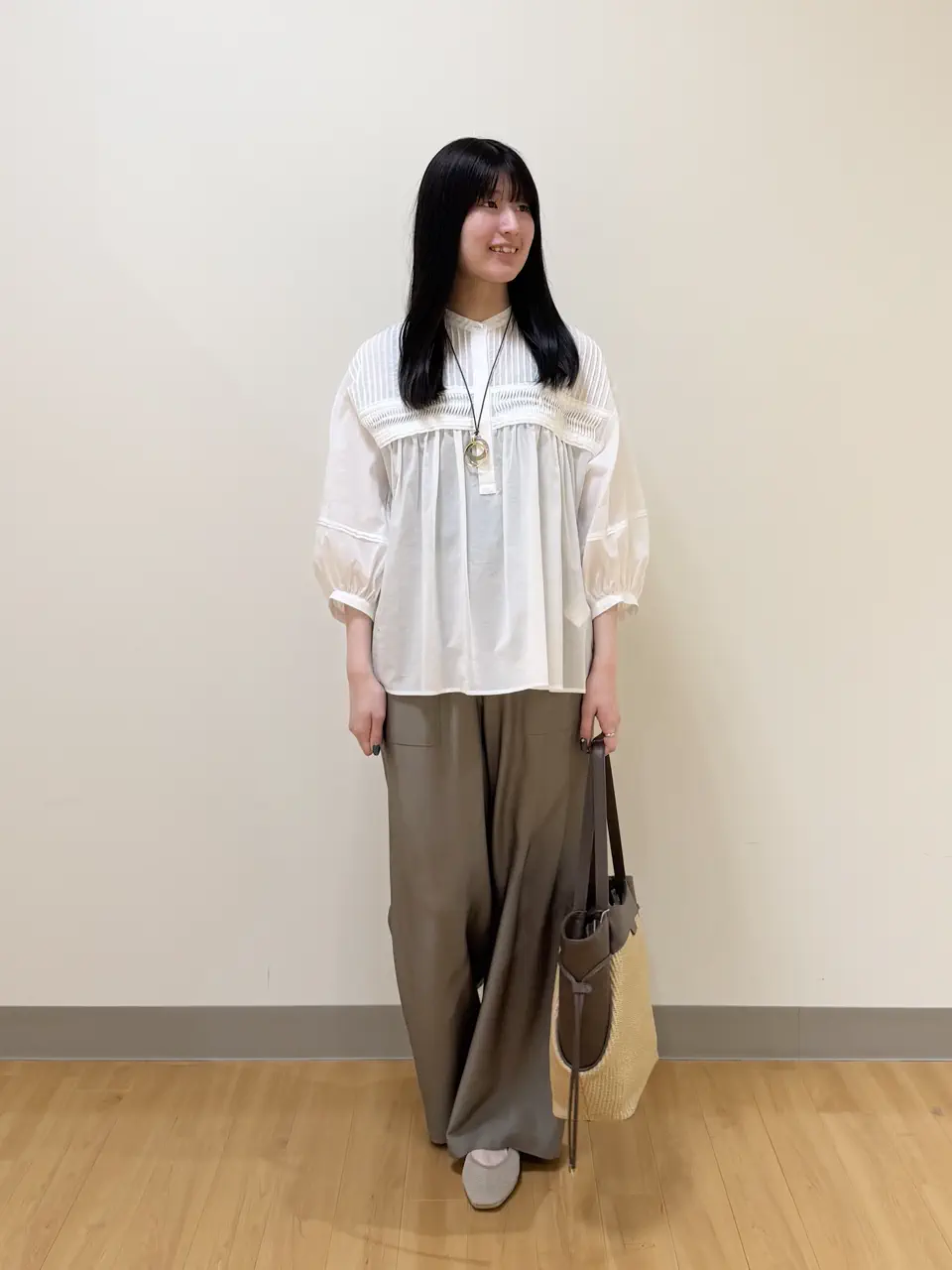ONWARD CROSSET SELECT Aina コーディネート画像