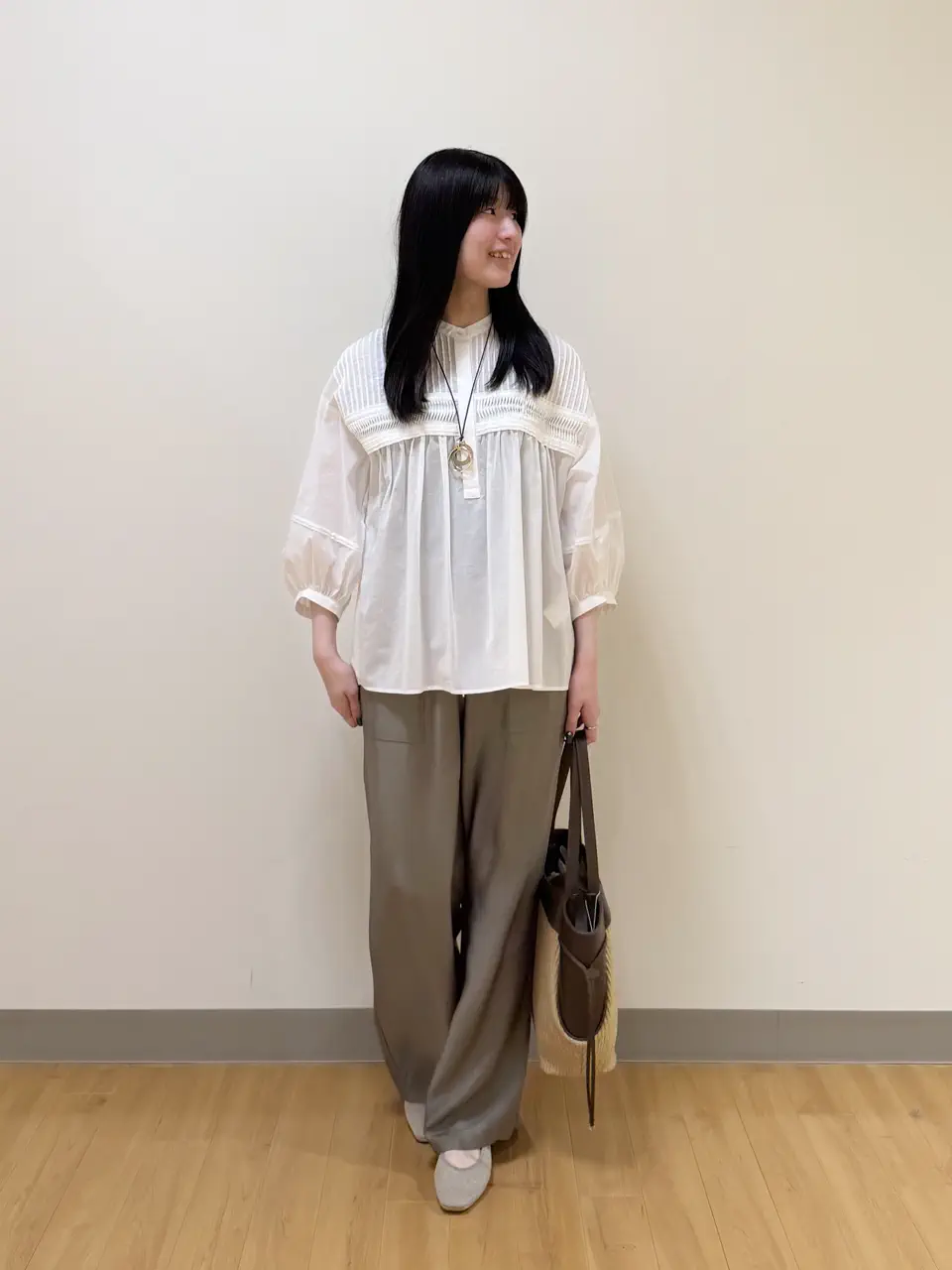 ONWARD CROSSET SELECT Aina コーディネート画像