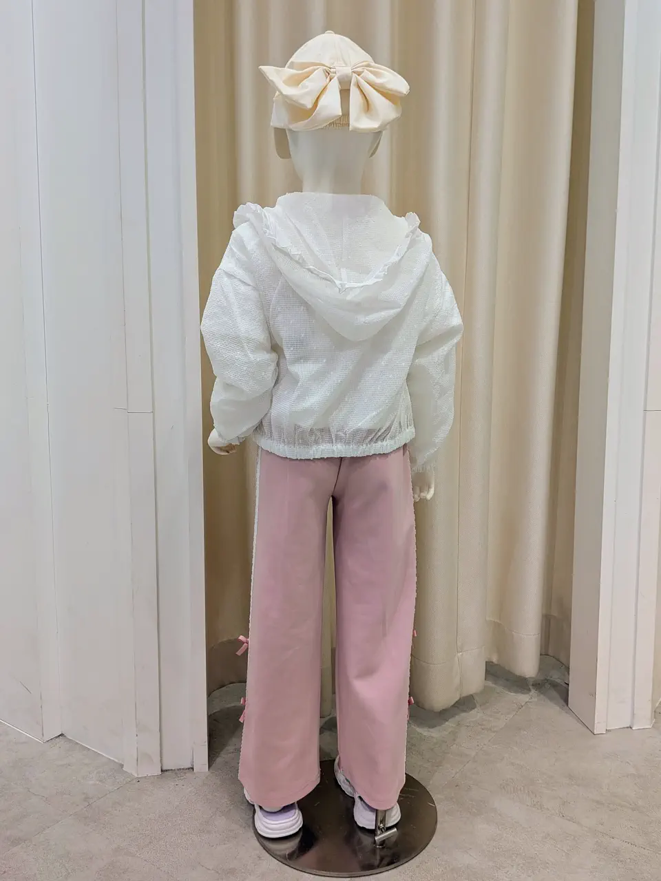 ONWARD CROSSET SELECT 浅岡 コーディネート画像