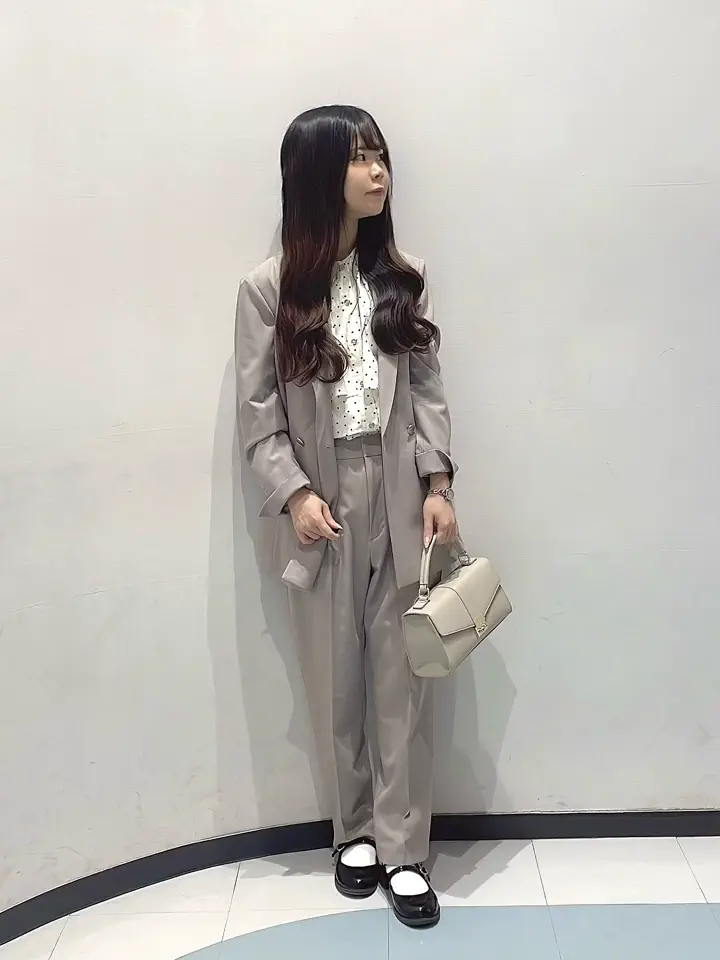 ONWARD CROSSET SELECT 安田 コーディネート画像