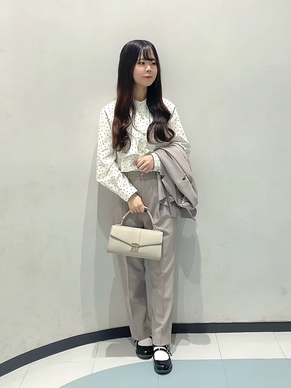 ONWARD CROSSET SELECT 安田 コーディネート画像