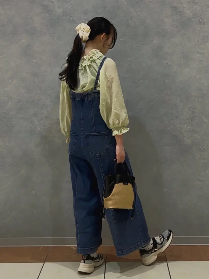 ONWARD CROSSET SELECT HANA コーディネート画像