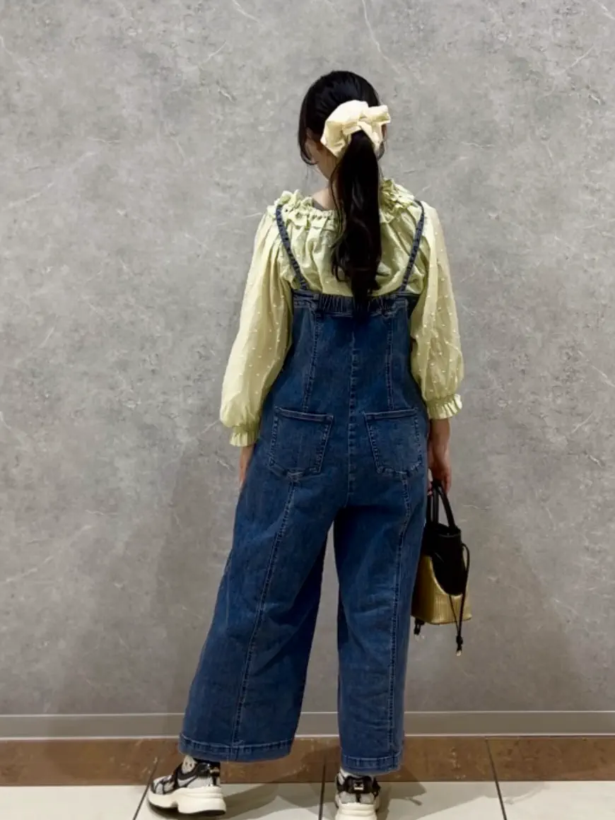 ONWARD CROSSET SELECT HANA コーディネート画像