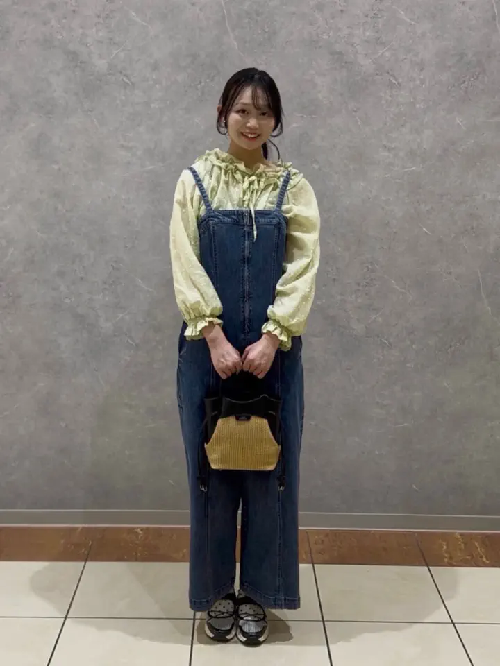 ONWARD CROSSET SELECT HANA コーディネート画像