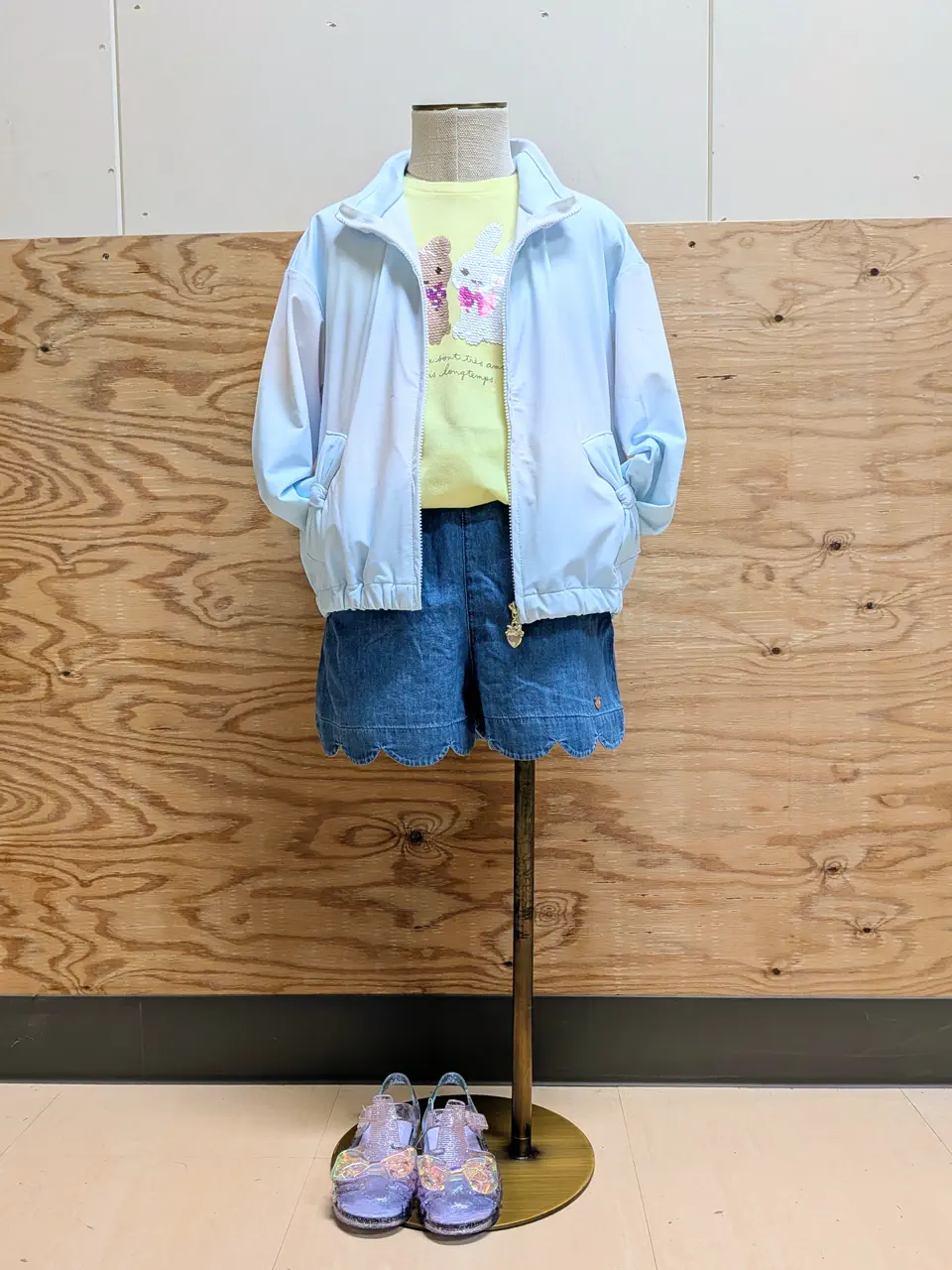  浅岡 コーディネート画像