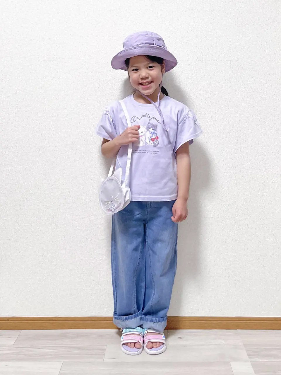  MIKA コーディネート画像