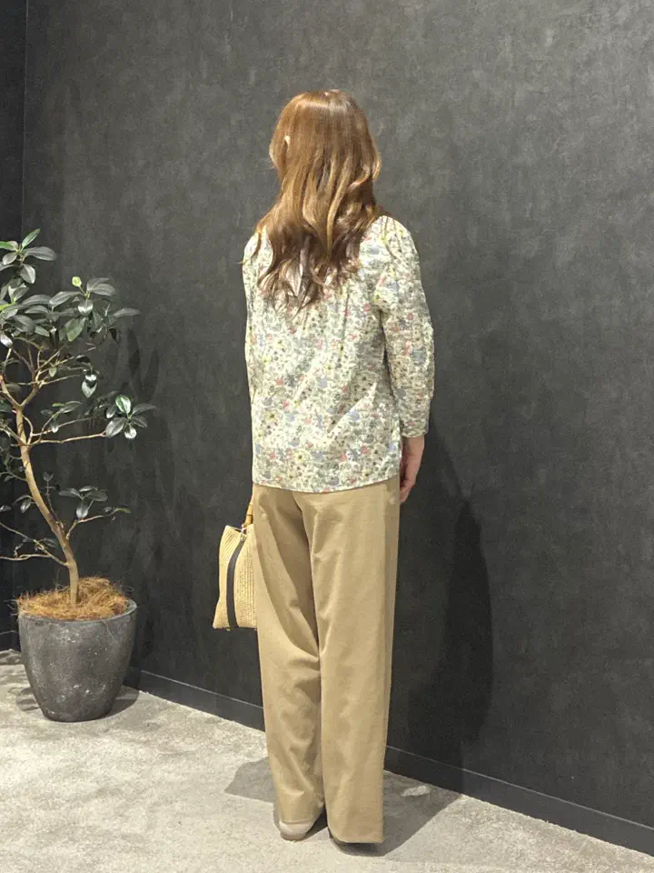 ONWARD CROSSET SELECT niina コーディネート画像