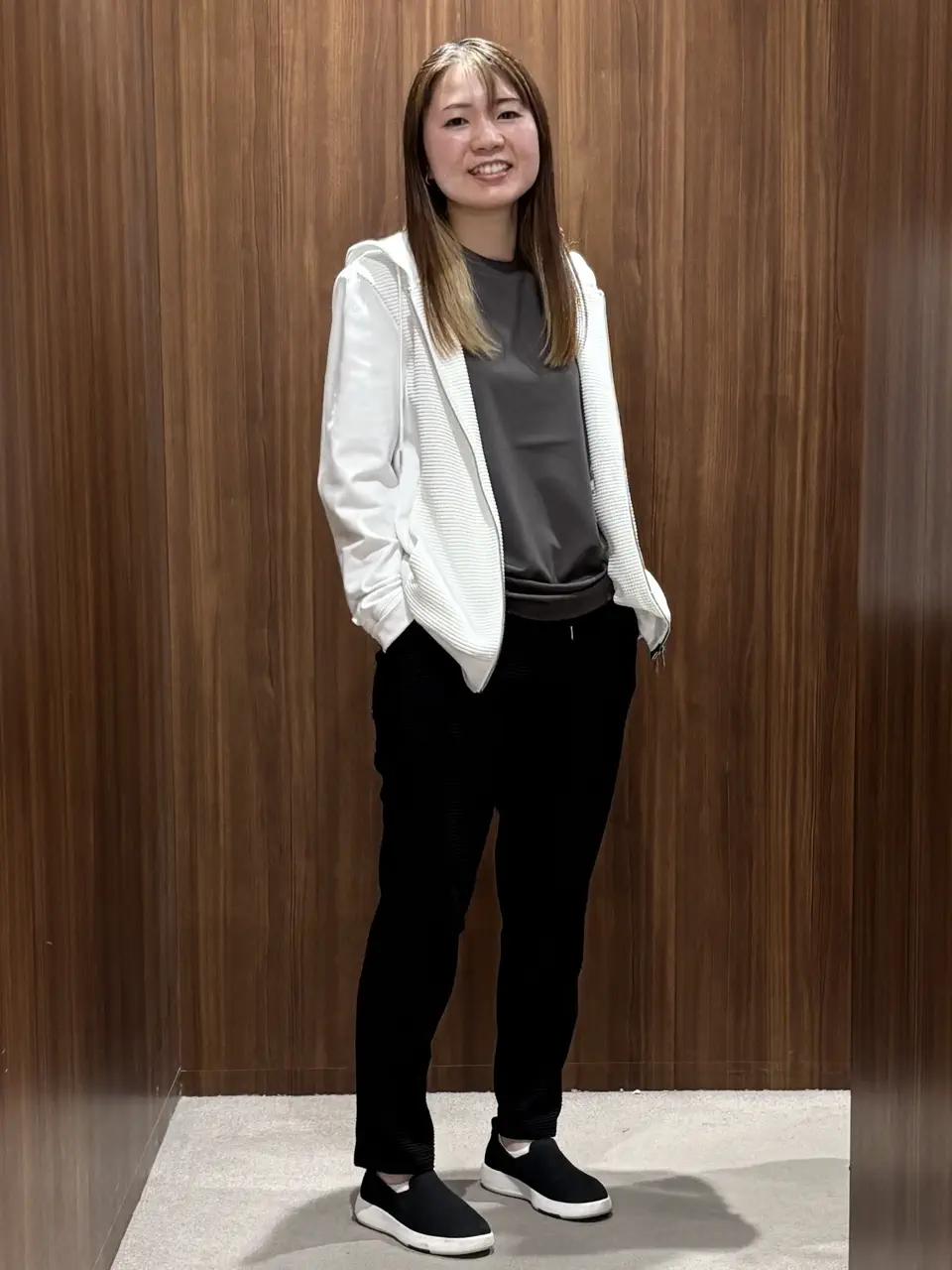 ONWARD CROSSET SELECT 戸森 コーディネート画像