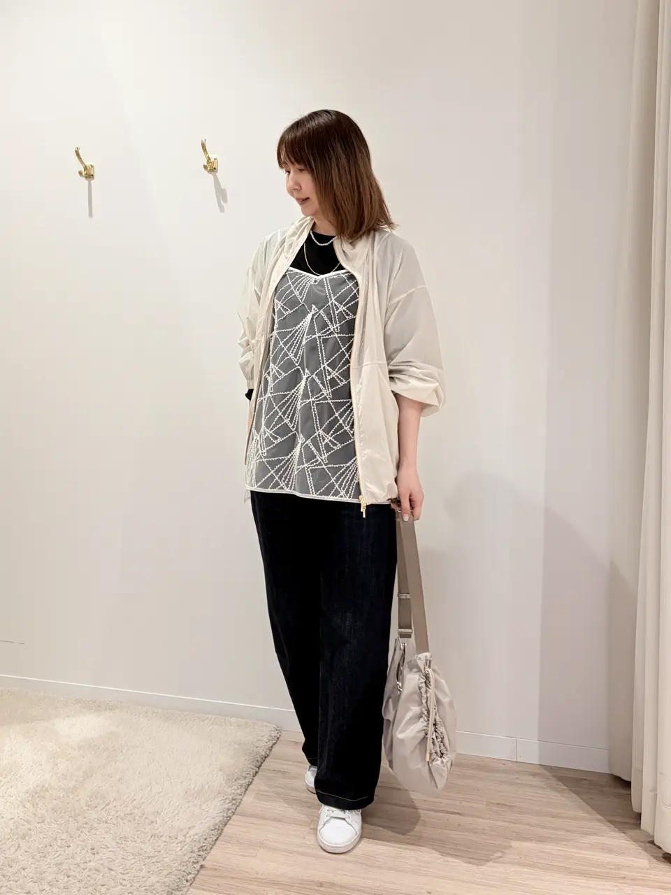  やの コーディネート画像