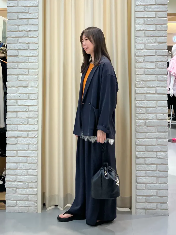 ONWARD CROSSET SELECT 檀 コーディネート画像