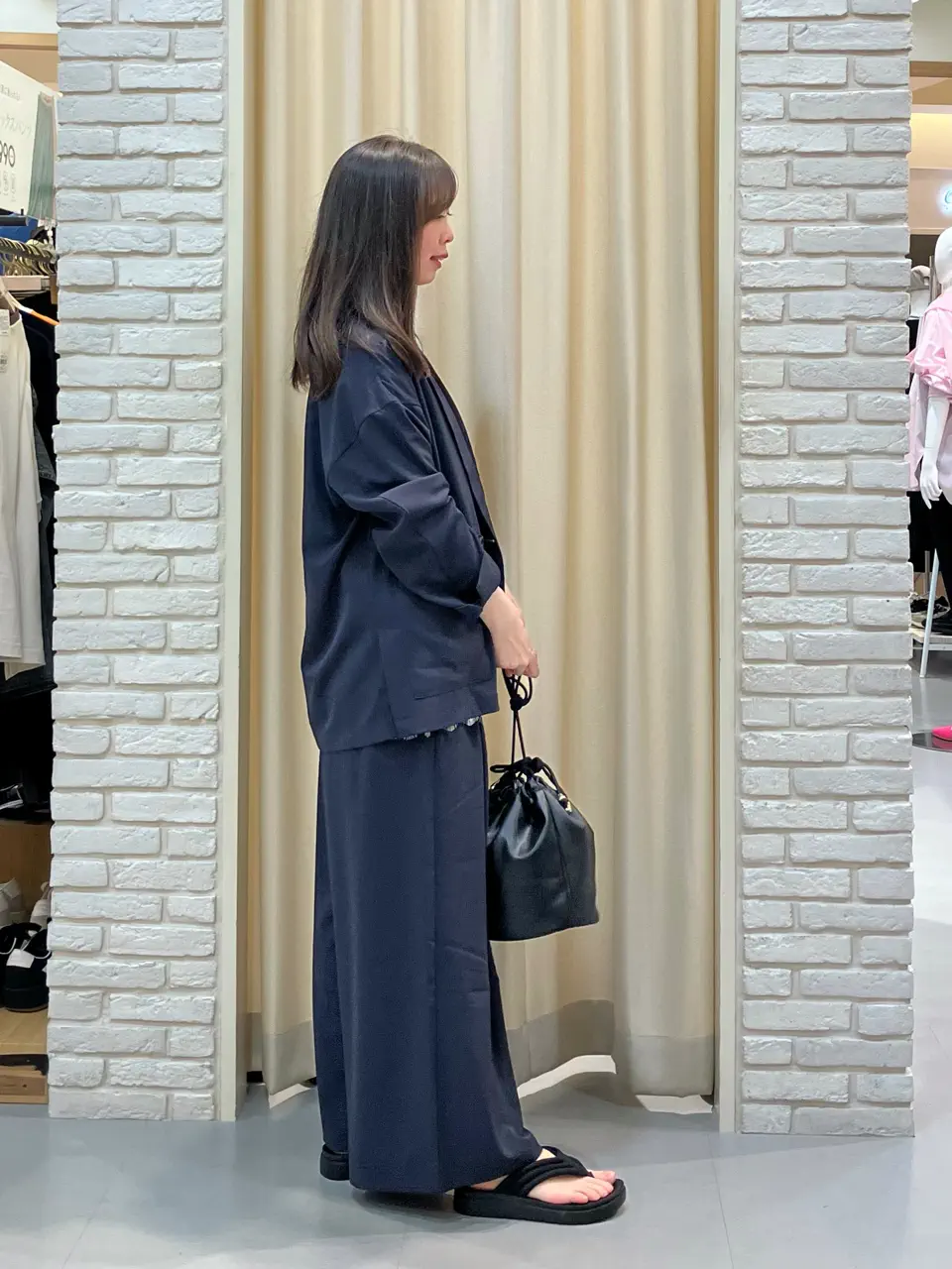 ONWARD CROSSET SELECT 檀 コーディネート画像