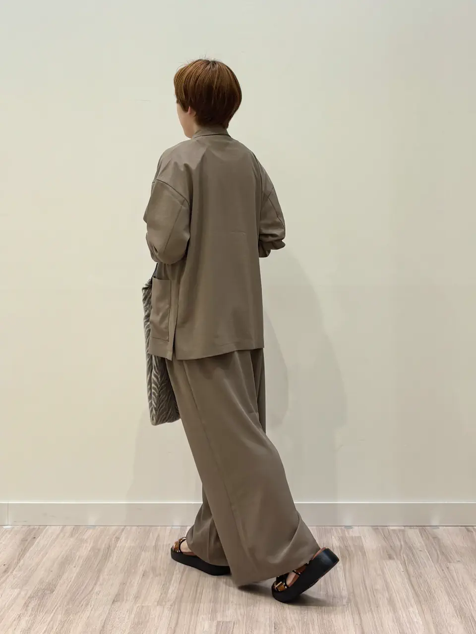 ONWARD CROSSET SELECT 河本 コーディネート画像