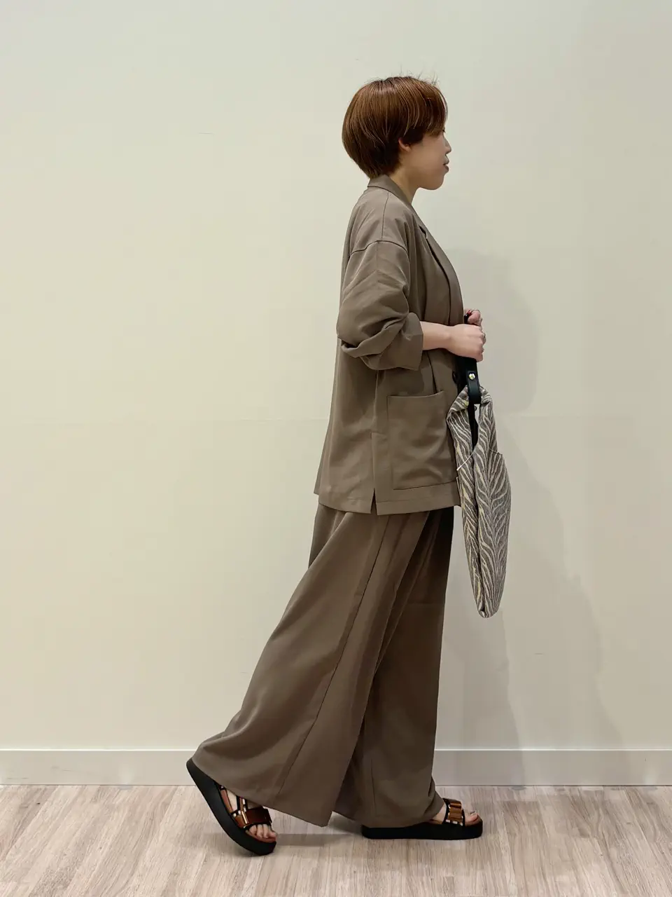 ONWARD CROSSET SELECT 河本 コーディネート画像