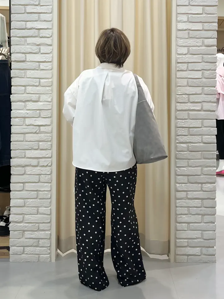 ONWARD CROSSET SELECT 吉田 コーディネート画像