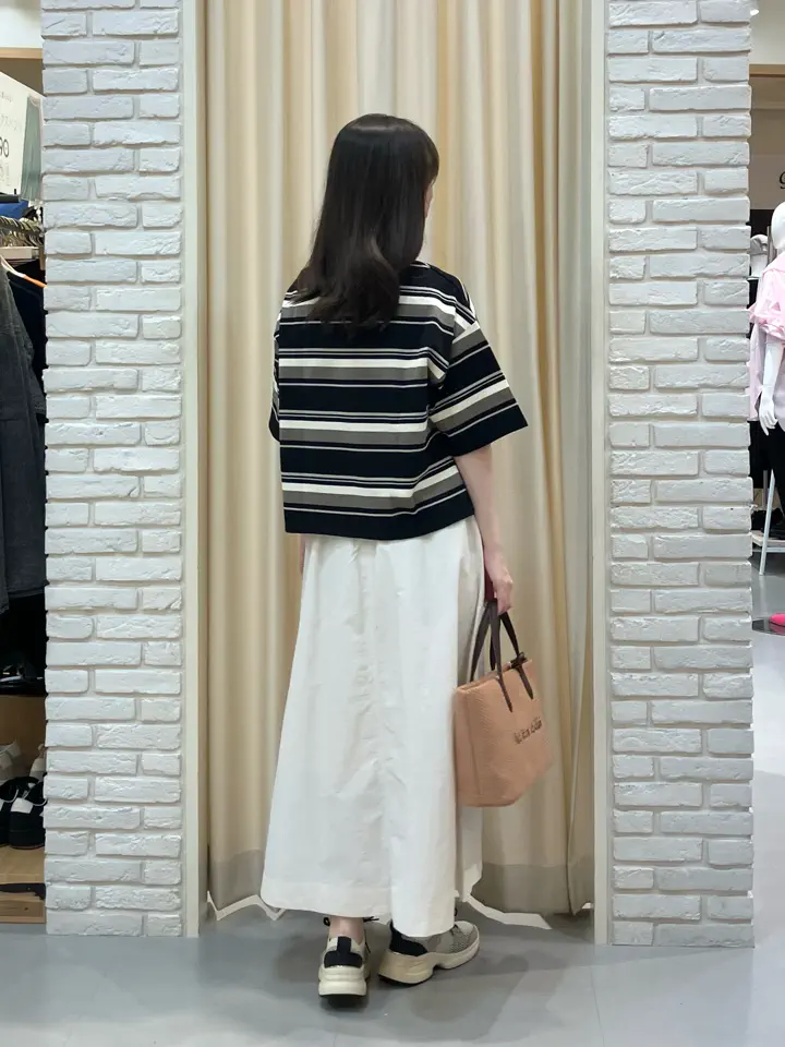 ONWARD CROSSET SELECT 檀 コーディネート画像