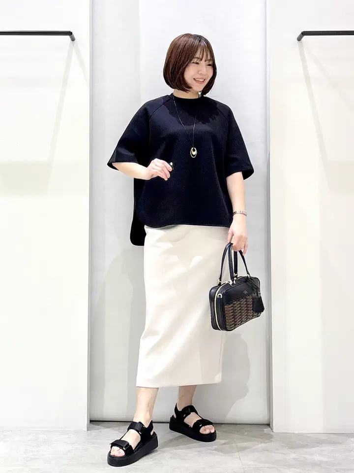 ONWARD CROSSET SELECT 横田 コーディネート画像