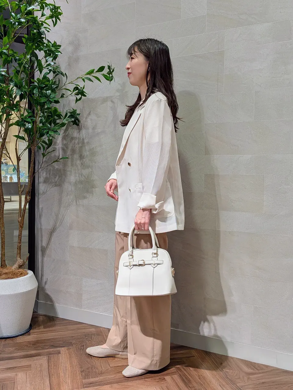 ONWARD CROSSET SELECT 浅岡 コーディネート画像