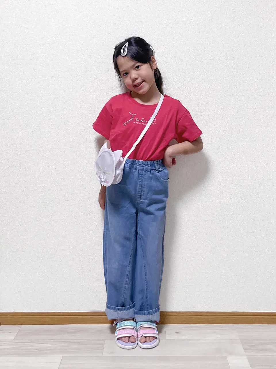  MIKA コーディネート画像