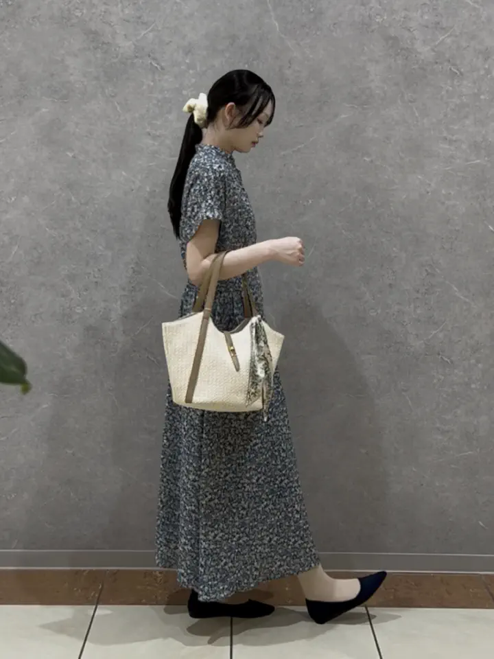 ONWARD CROSSET SELECT HANA コーディネート画像