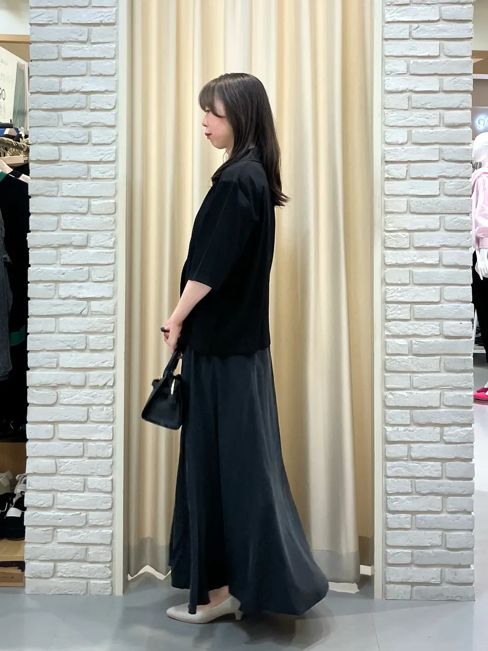 ONWARD CROSSET SELECT 檀 コーディネート画像