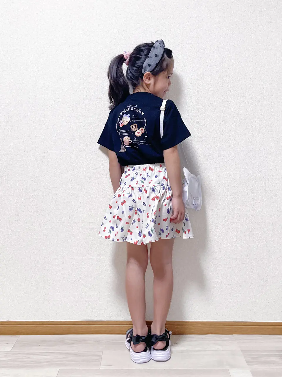 ONWARD CROSSET SELECT MIKA コーディネート画像