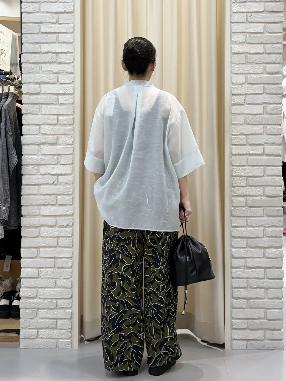 ONWARD CROSSET SELECT 中野 コーディネート画像