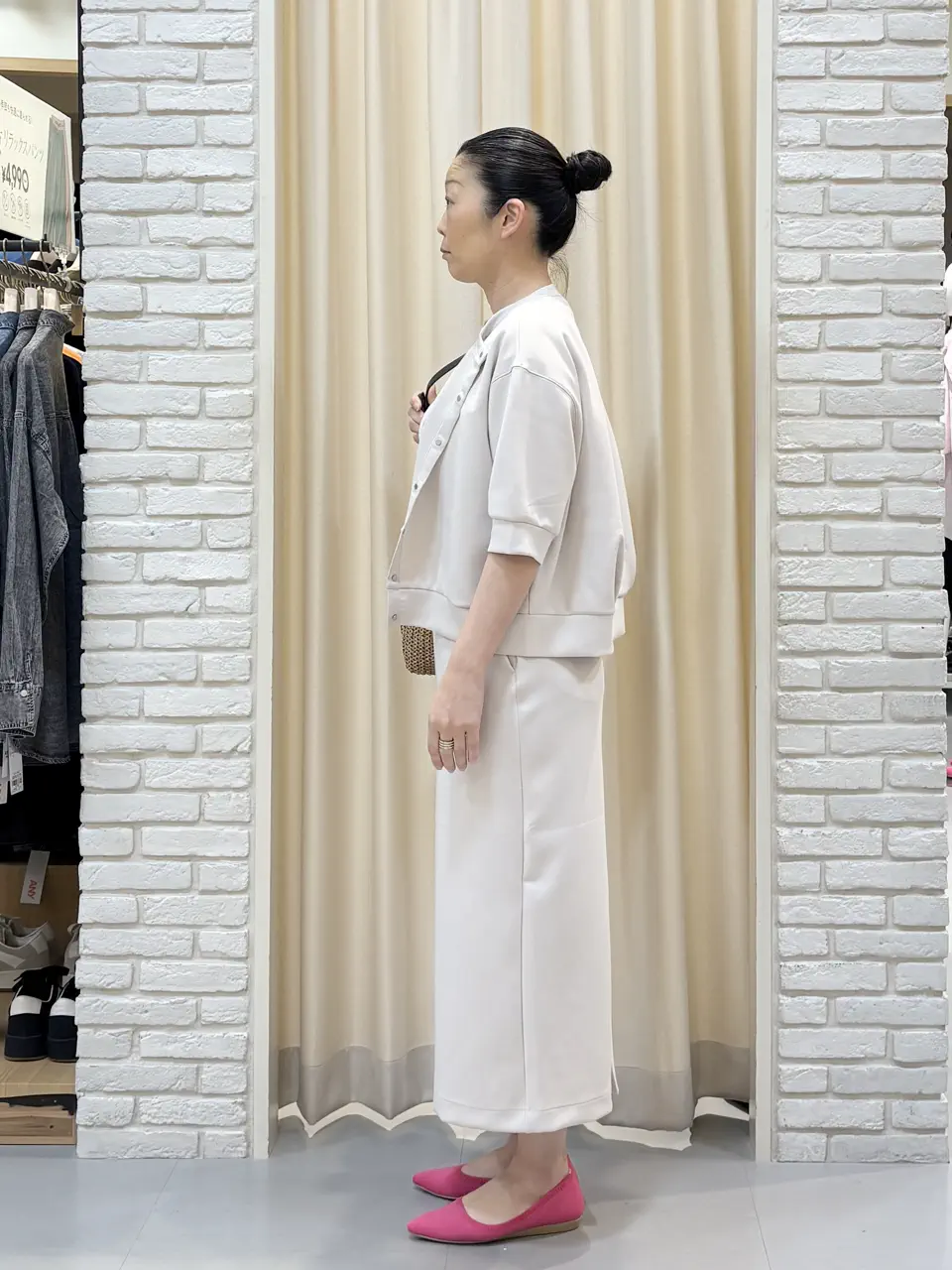 ONWARD CROSSET SELECT 中野 コーディネート画像