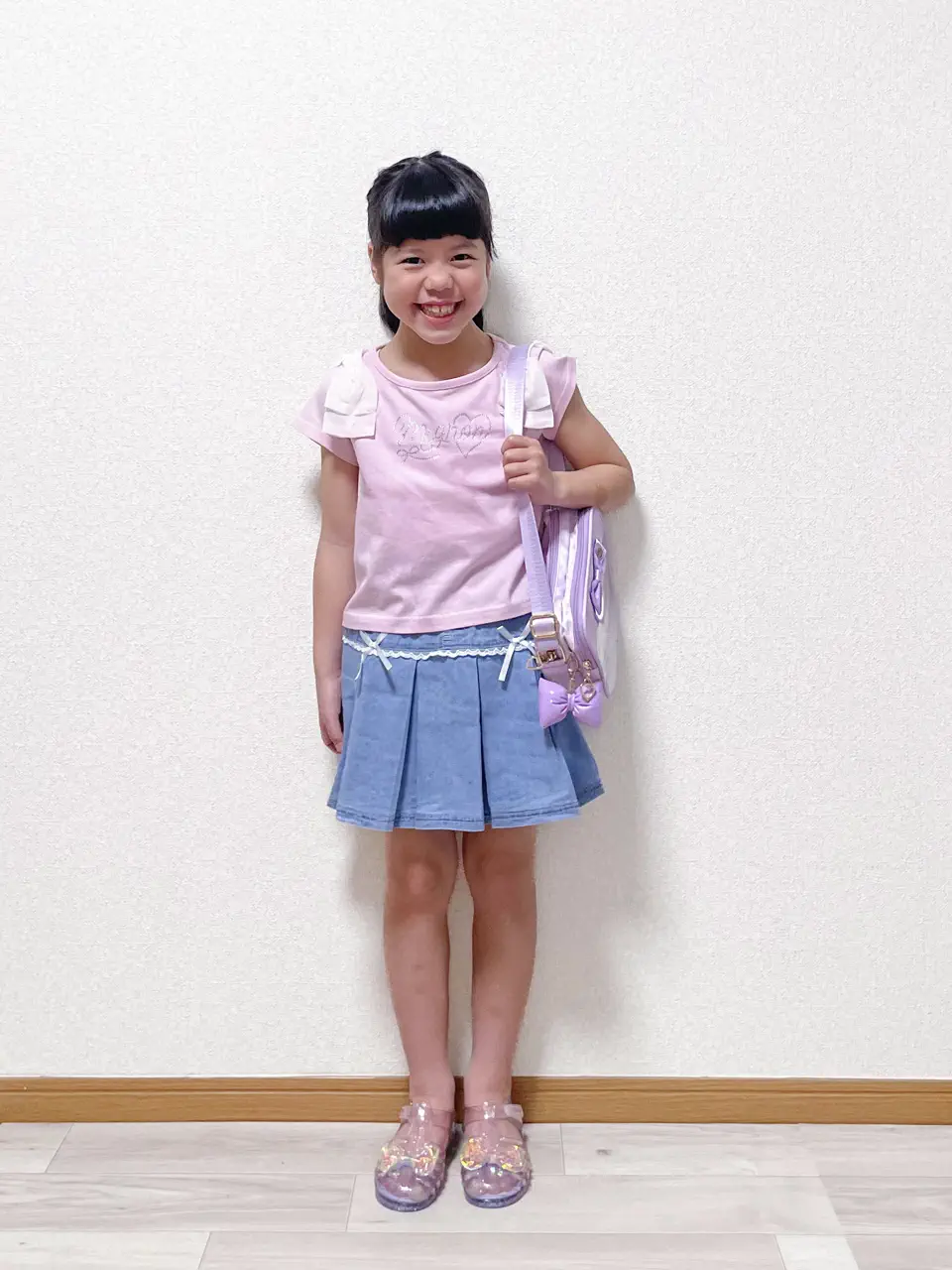  MIKA コーディネート画像