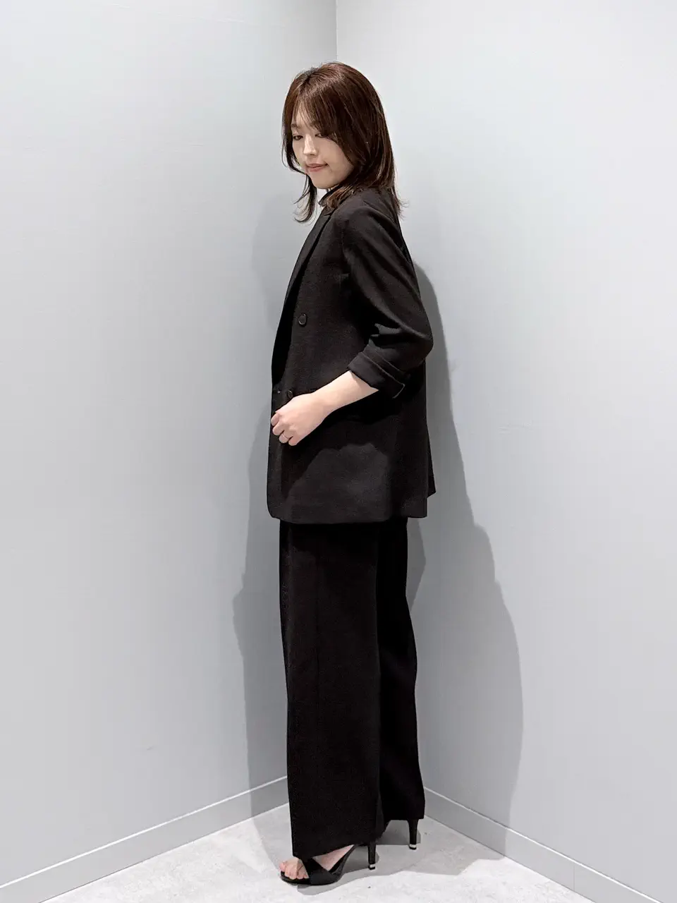 ONWARD CROSSET SELECT Tamura コーディネート画像